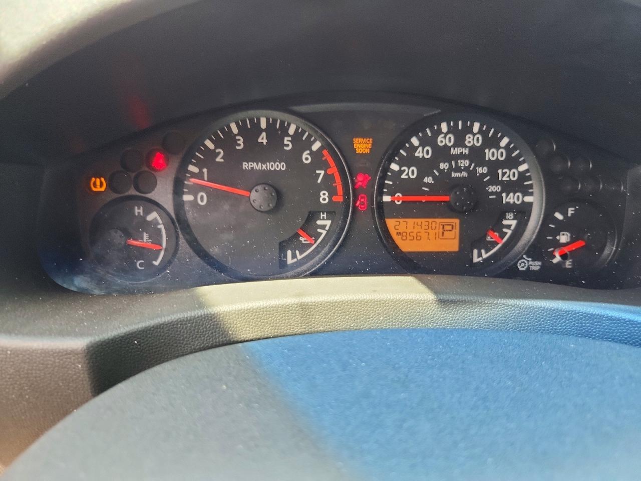 2011 NISSAN FRONTIER SV V6 photo 9