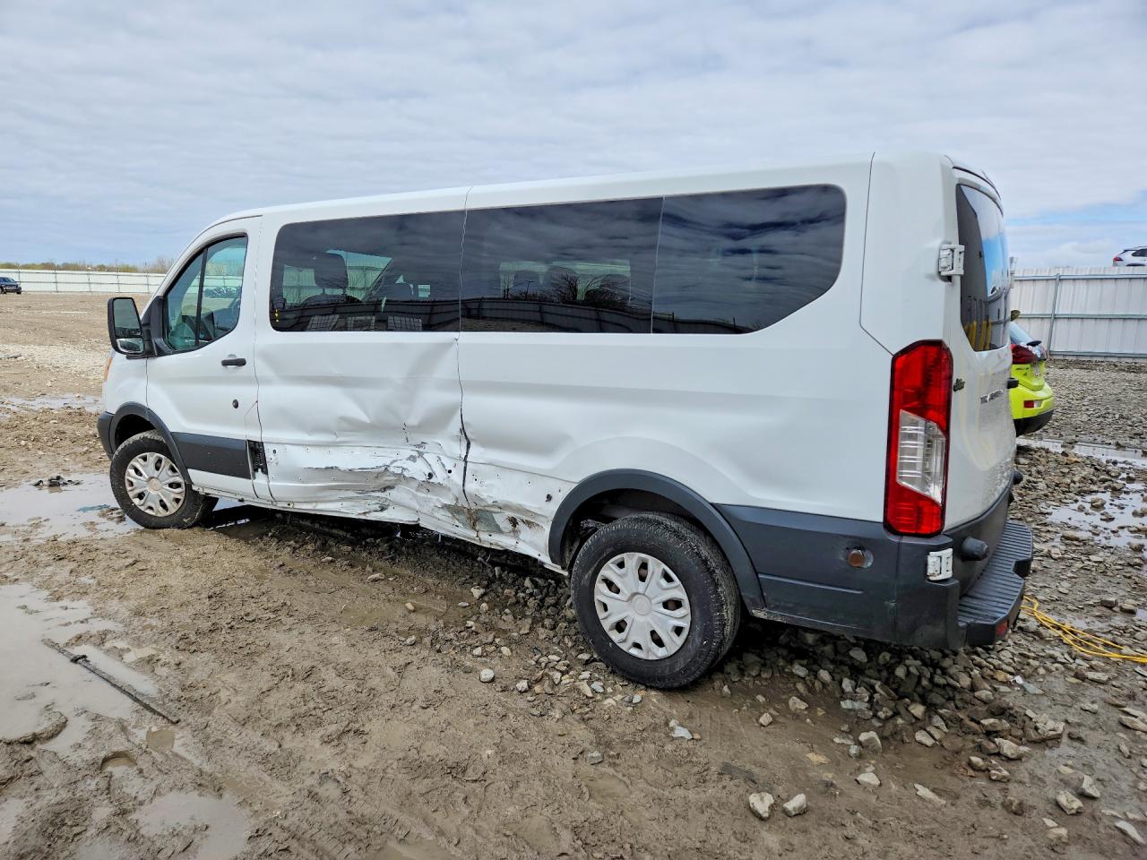 2017 FORD TRANSIT T-350 photo 3