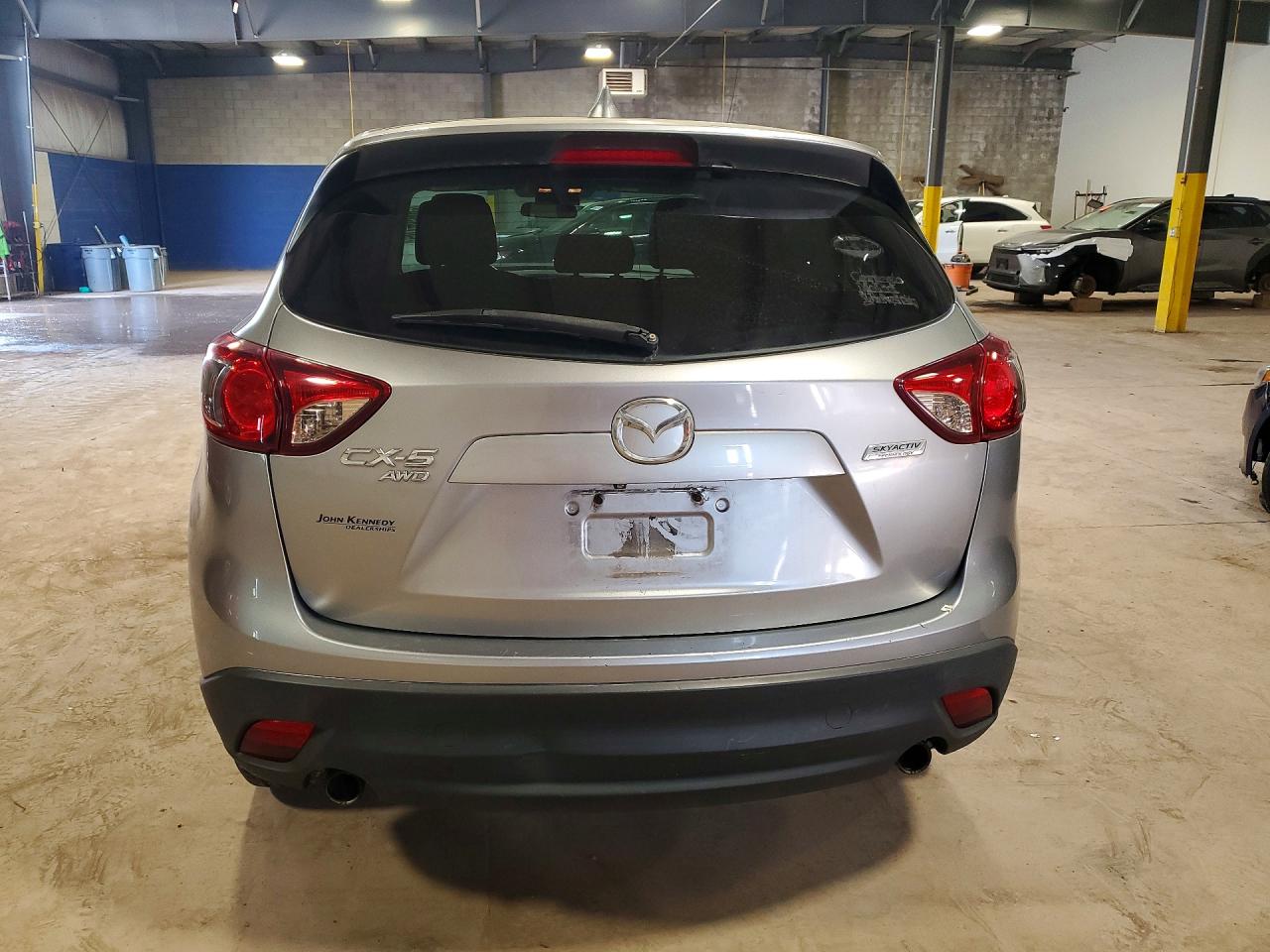 2015 MAZDA CX-5 TOURING photo 11