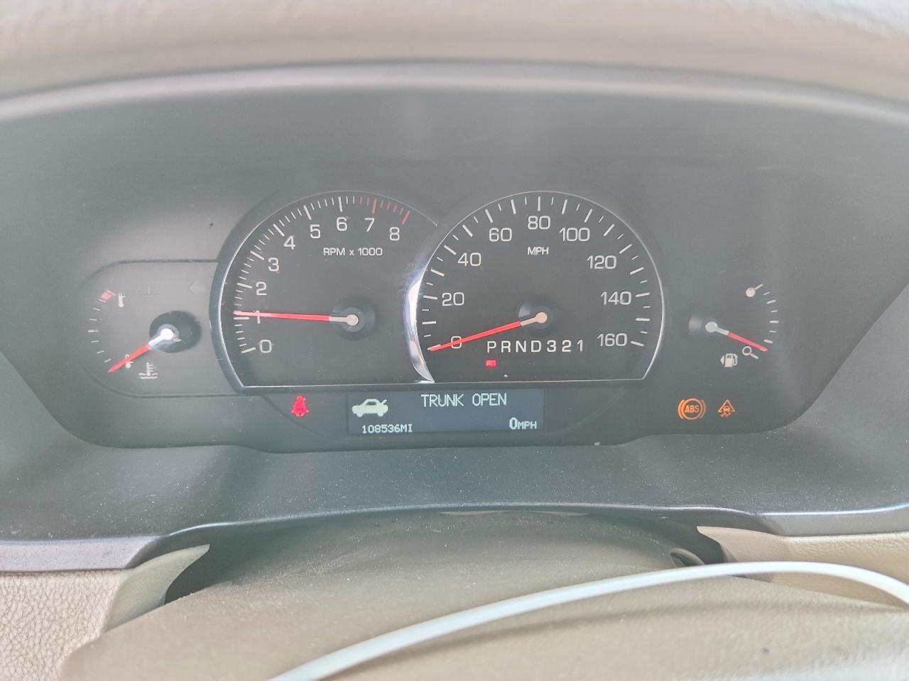 2006 CADILLAC DTS photo 17