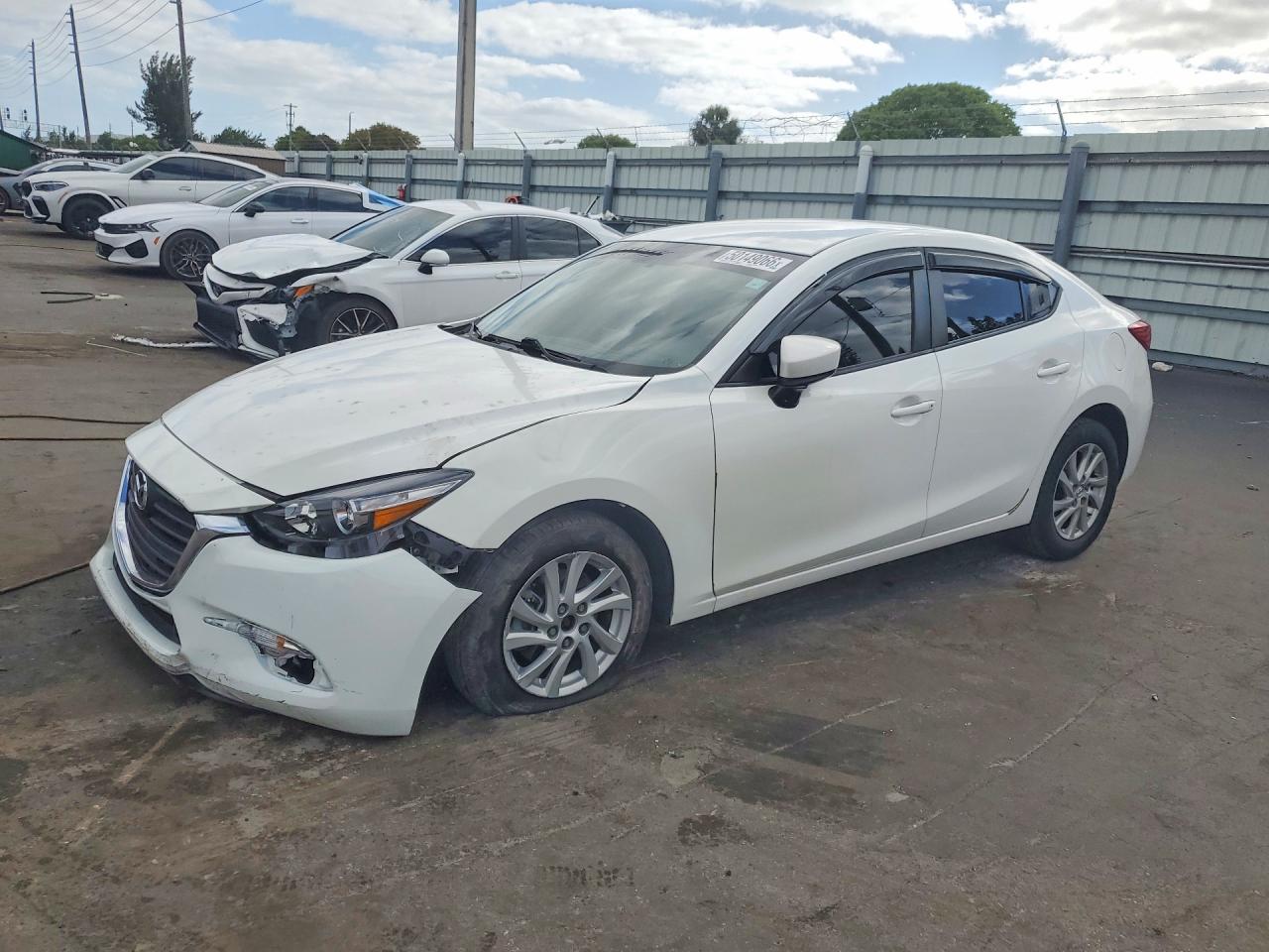 2017 MAZDA 3