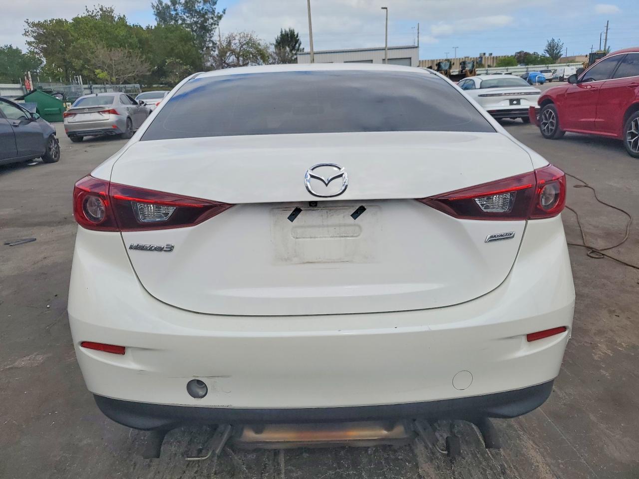 2017 MAZDA 3 SPORT photo 16
