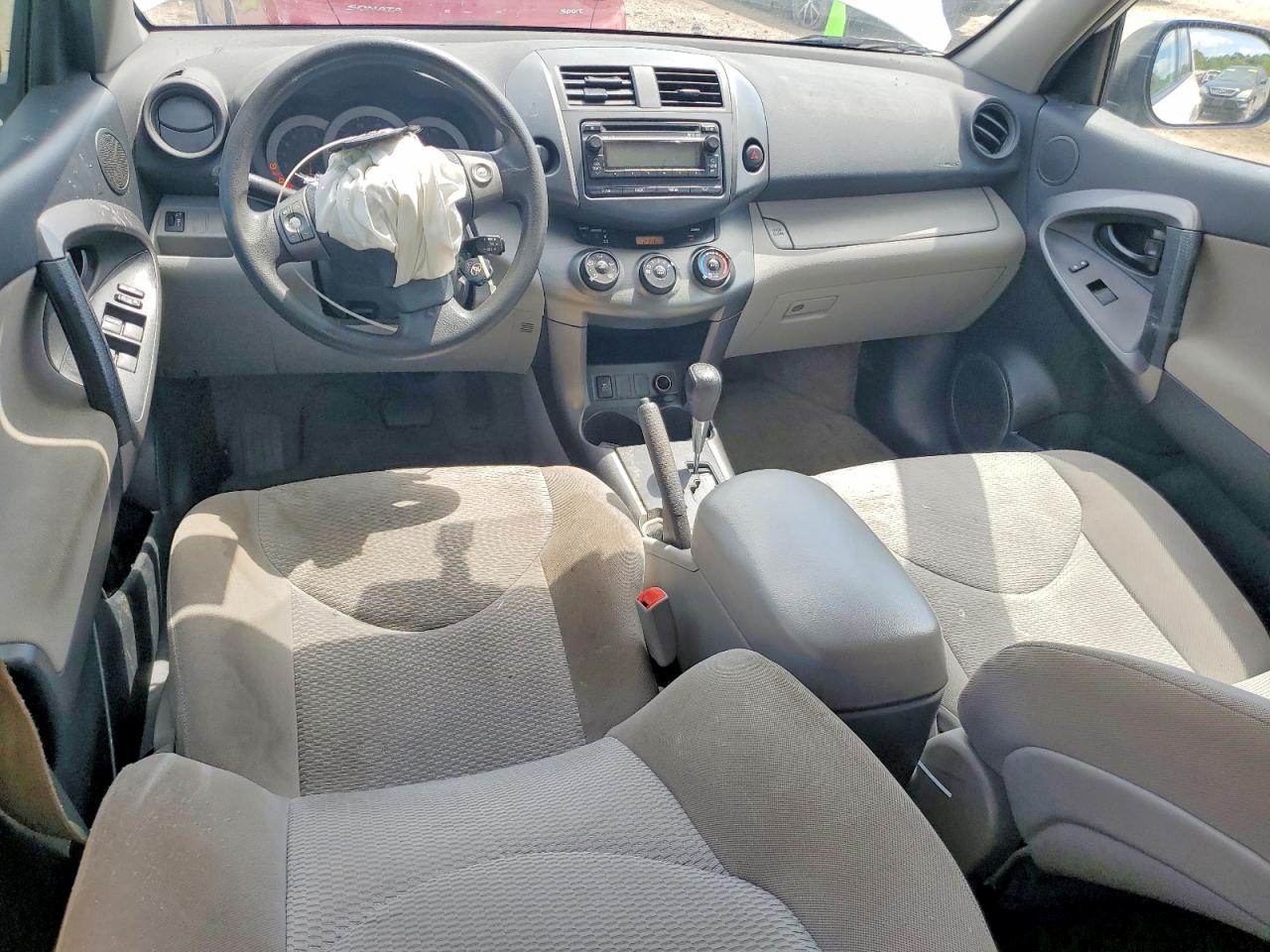 2012 TOYOTA RAV4 BASE photo 15