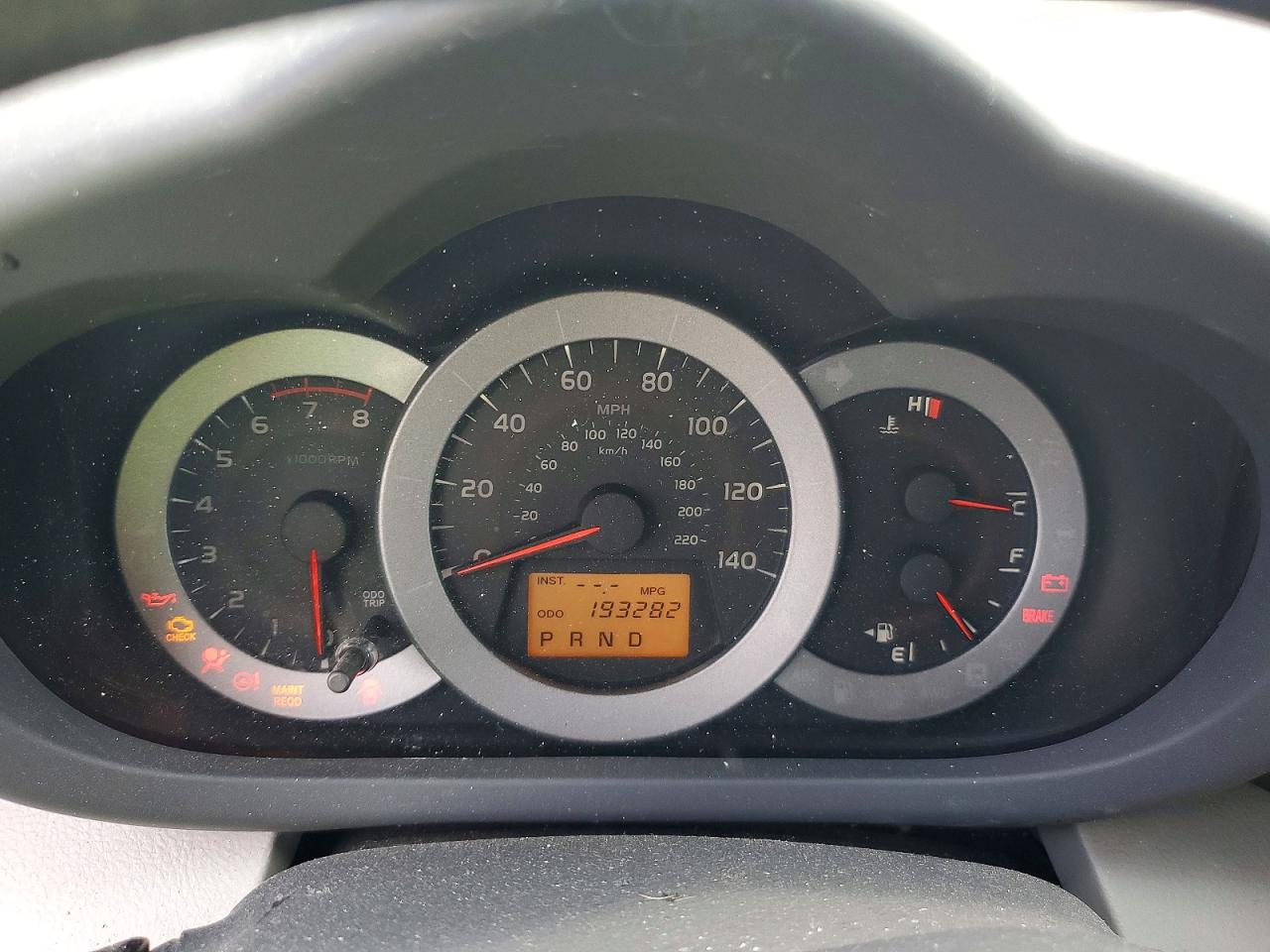 2012 TOYOTA RAV4 BASE photo 17