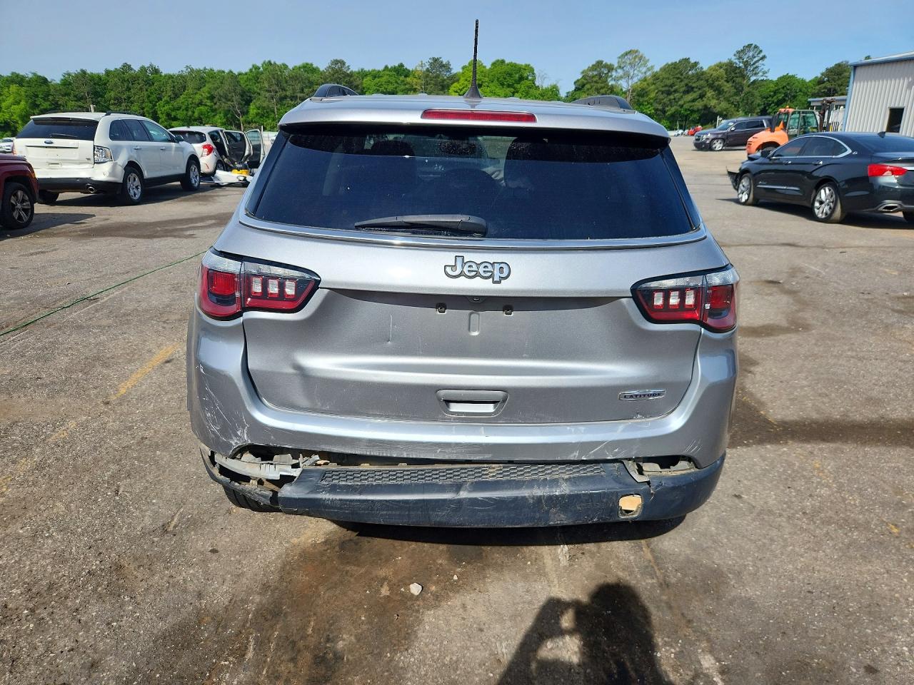 2019 JEEP COMPASS LATITUDE photo 6