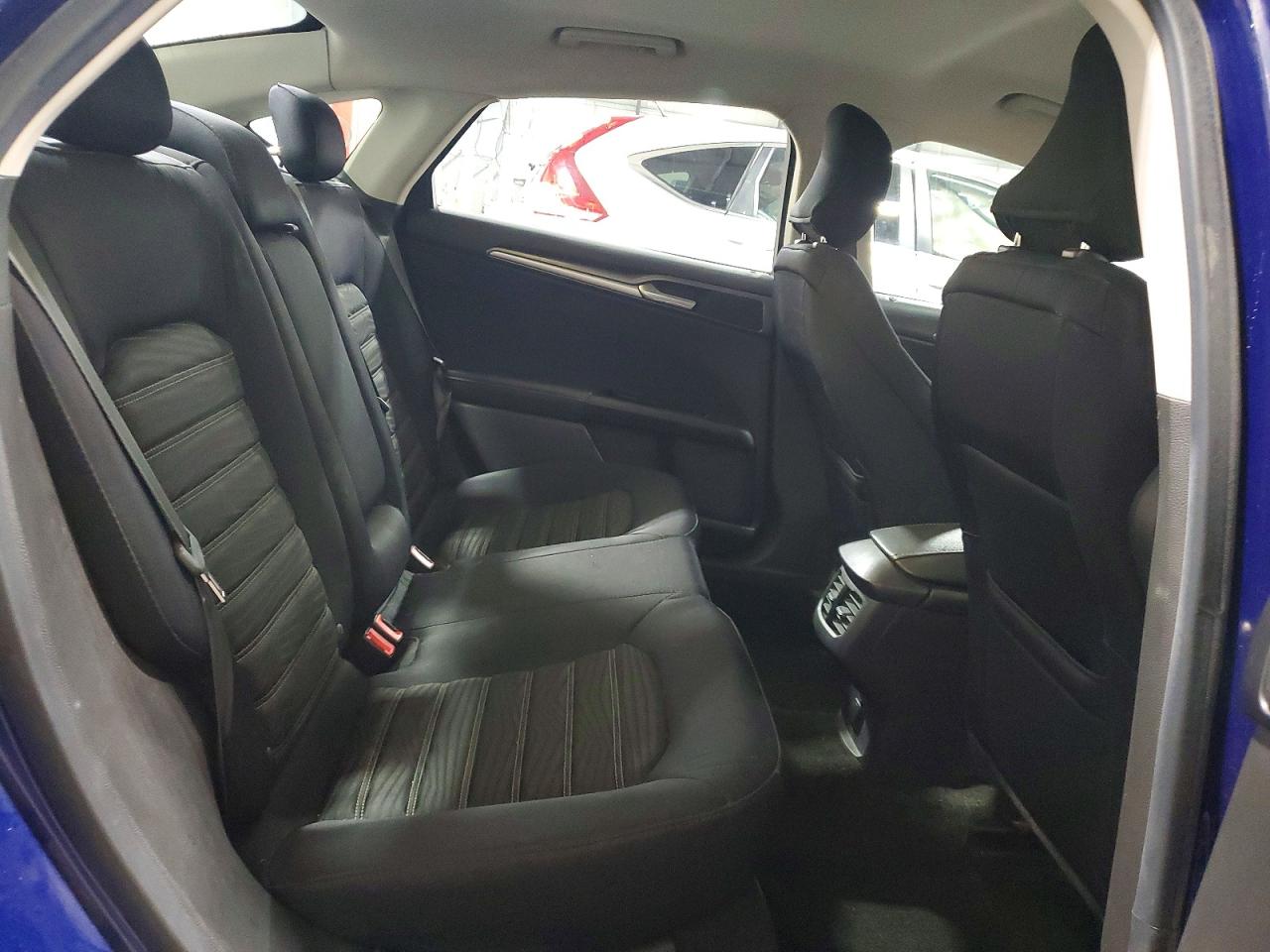 2016 FORD FUSION SE photo 28