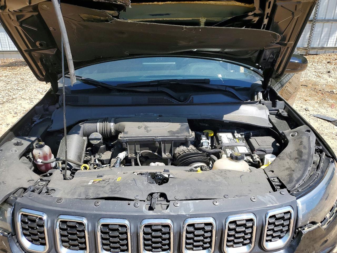 2024 JEEP COMPASS LATITUDE photo 34