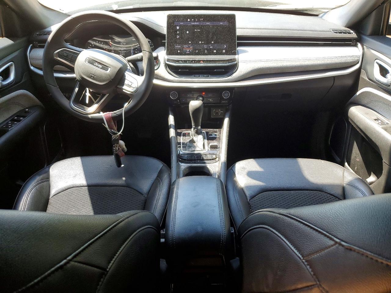 2024 JEEP COMPASS LATITUDE photo 22