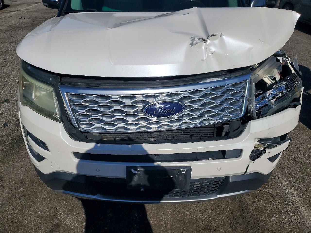 2017 FORD EXPLORER PLATINUM photo 12