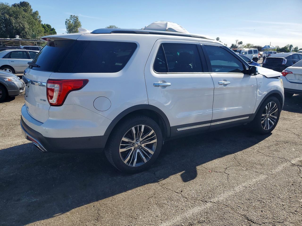 2017 FORD EXPLORER PLATINUM photo 3