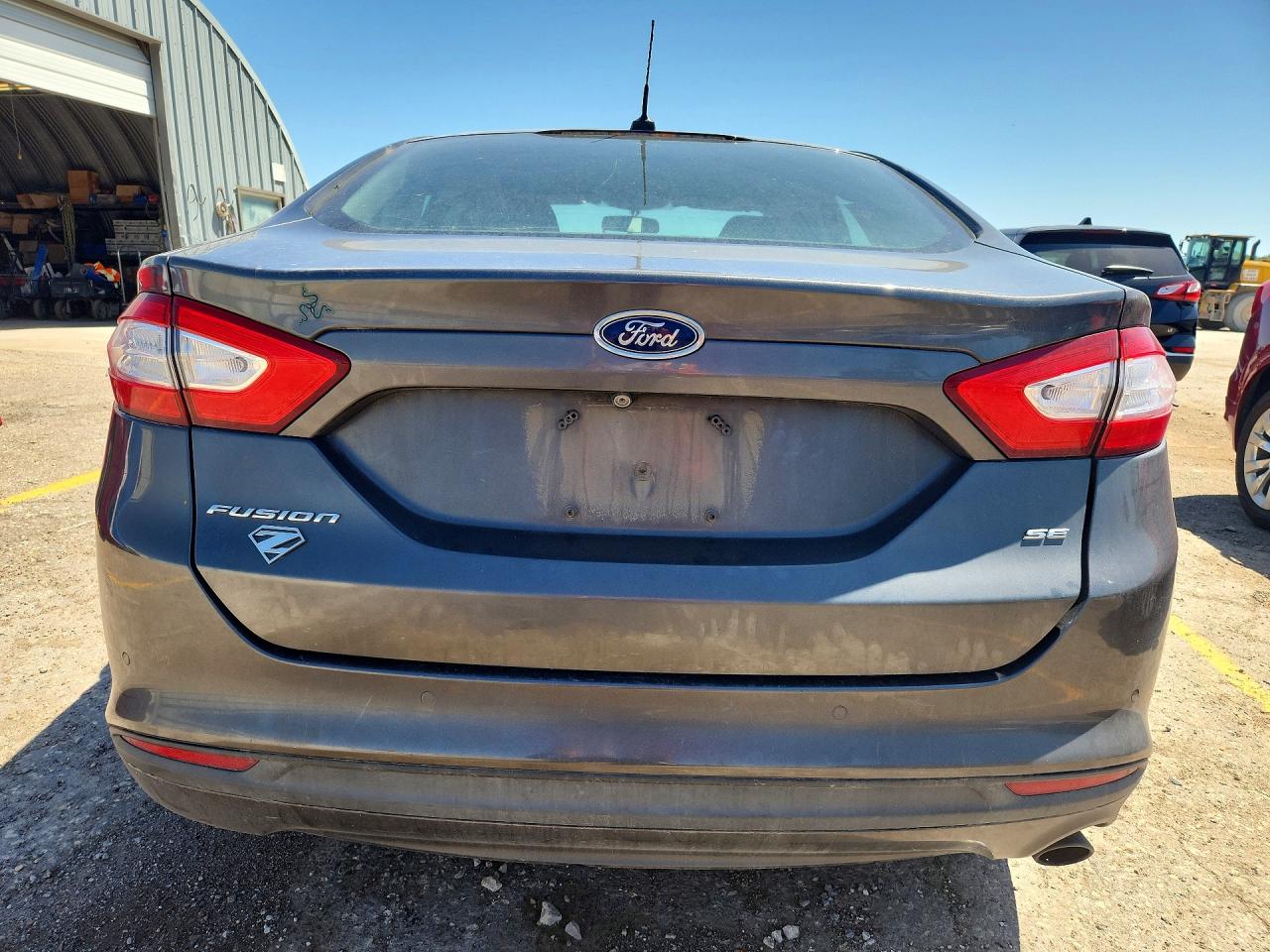 2016 FORD FUSION SE photo 16