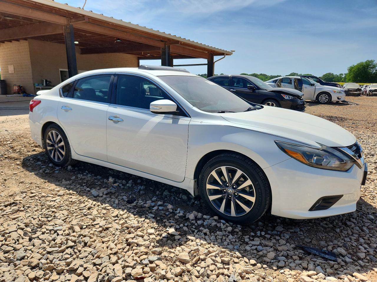 2017 NISSAN ALTIMA 2.5 SL photo 4