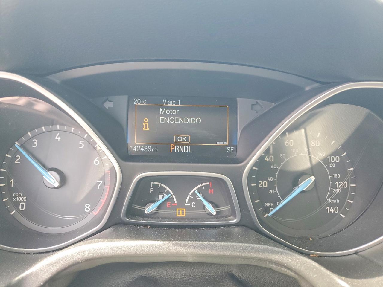 2015 FORD FOCUS SE photo 17