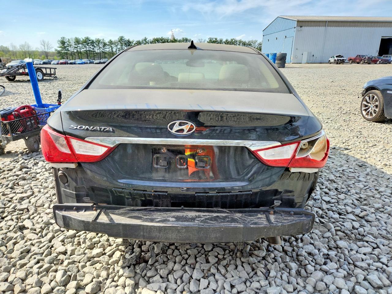 2013 HYUNDAI SONATA GLS photo 11