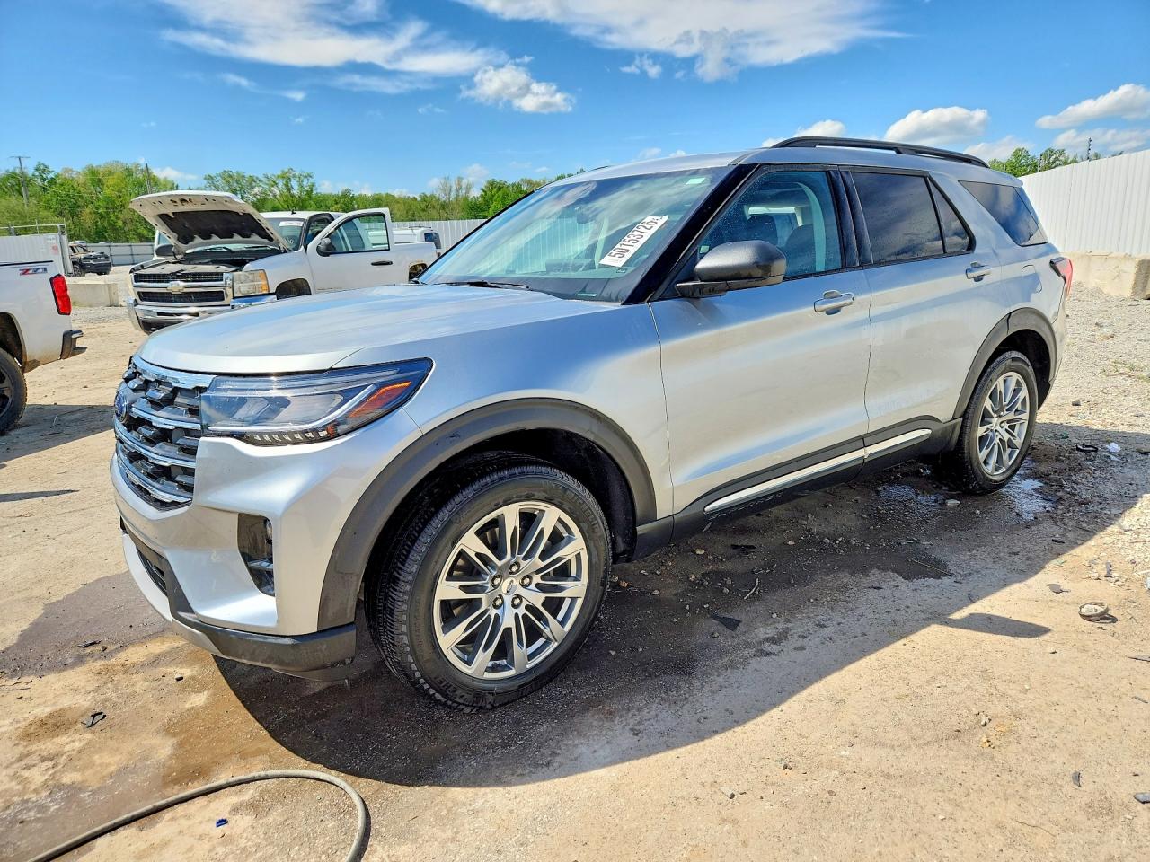 2025 FORD EXPLORER