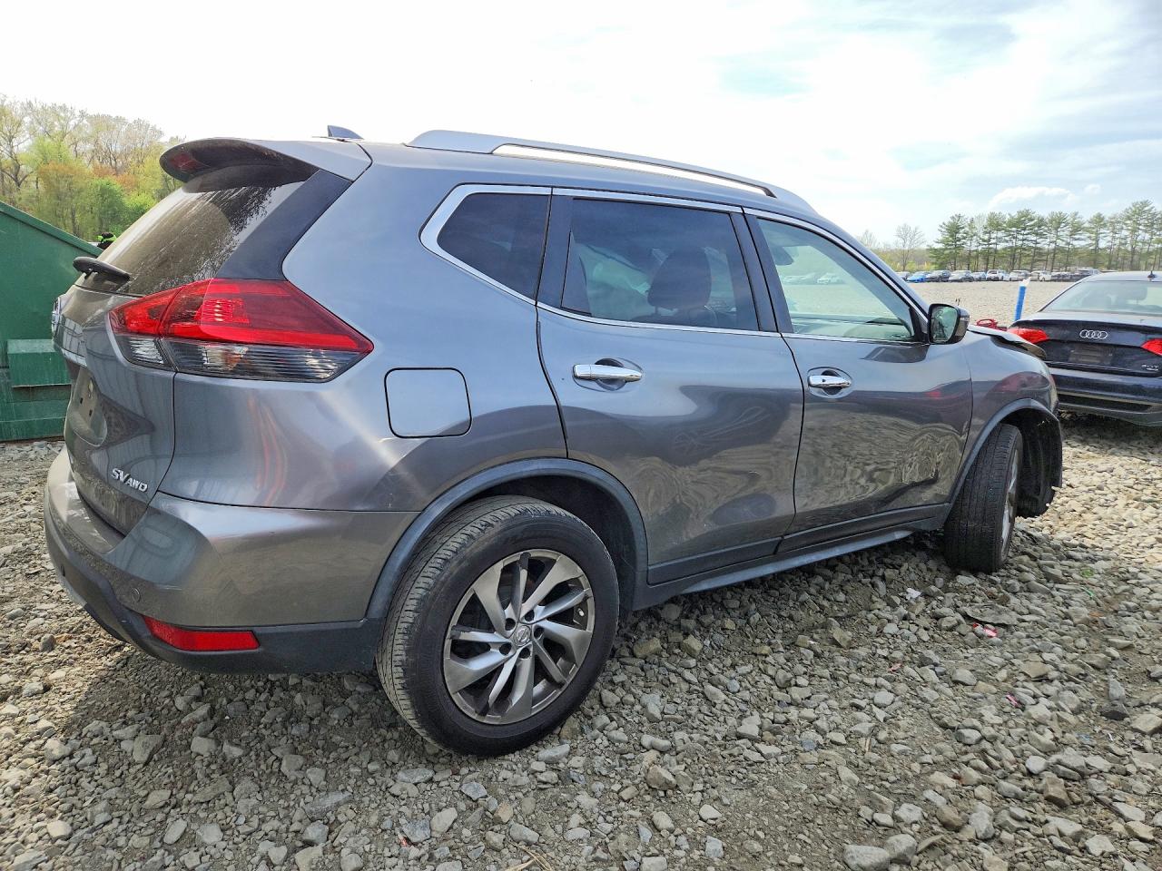 2019 NISSAN ROGUE SV photo 7