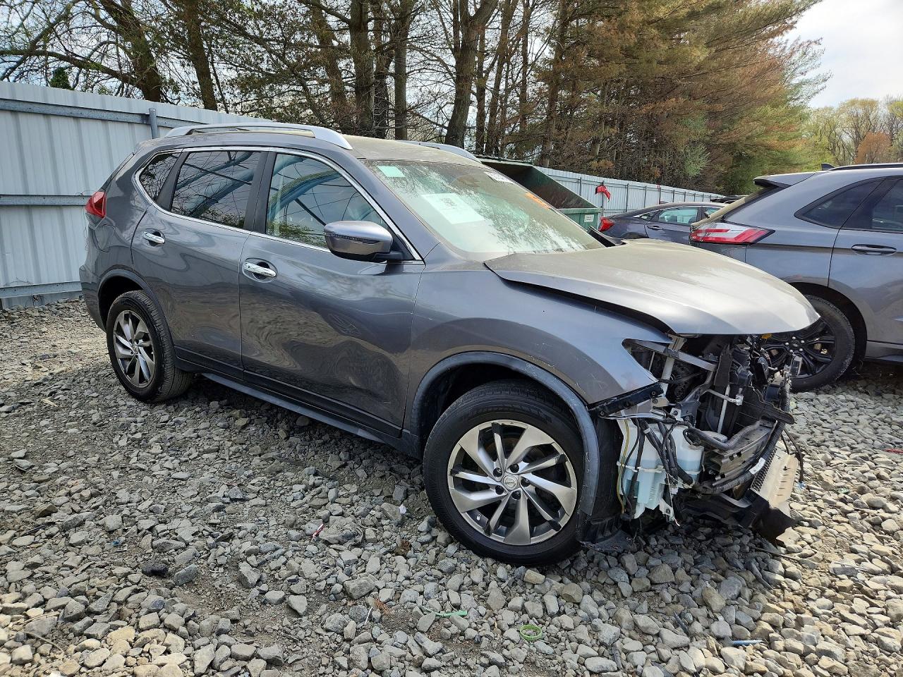 2019 NISSAN ROGUE SV photo 10