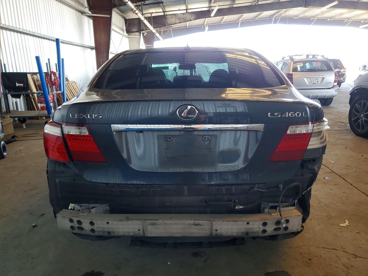 2008 LEXUS LS 460L photo 16