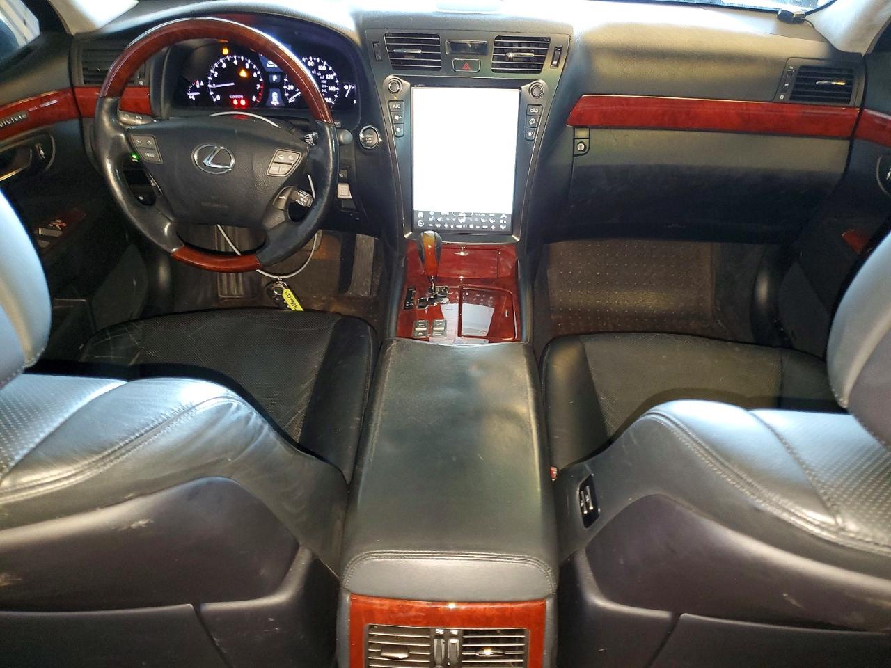 2008 LEXUS LS 460L photo 22