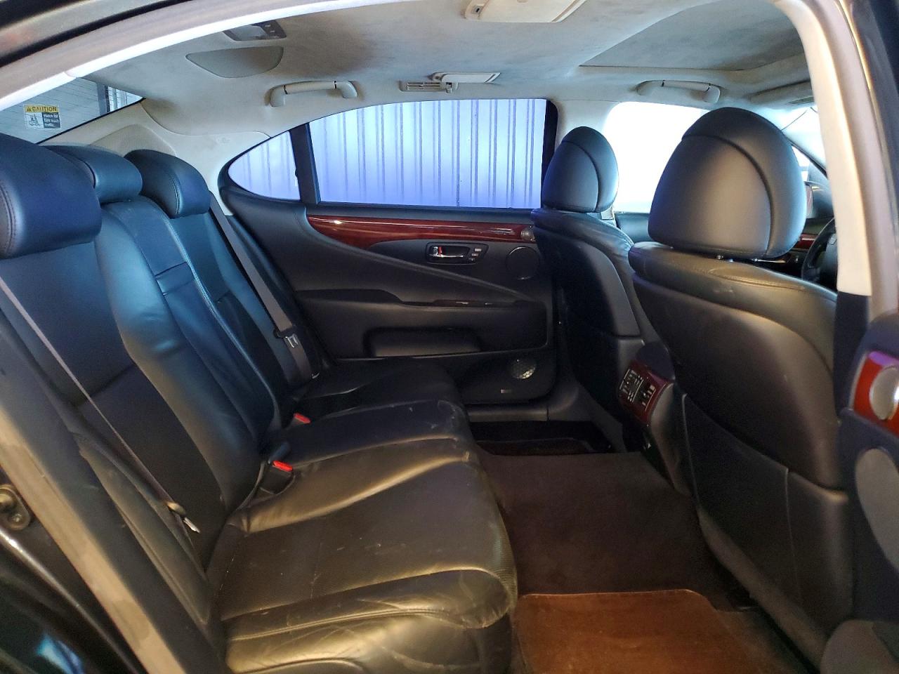 2008 LEXUS LS 460L photo 28