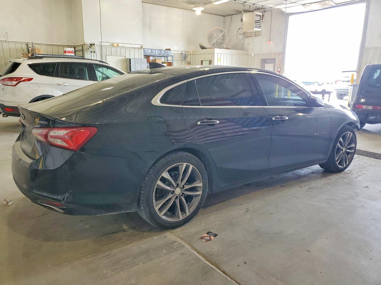 2020 CHEVROLET MALIBU PREMIER photo 5