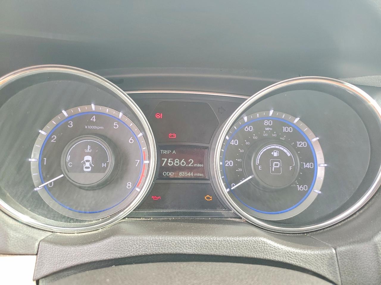 2014 HYUNDAI SONATA GLS photo 25