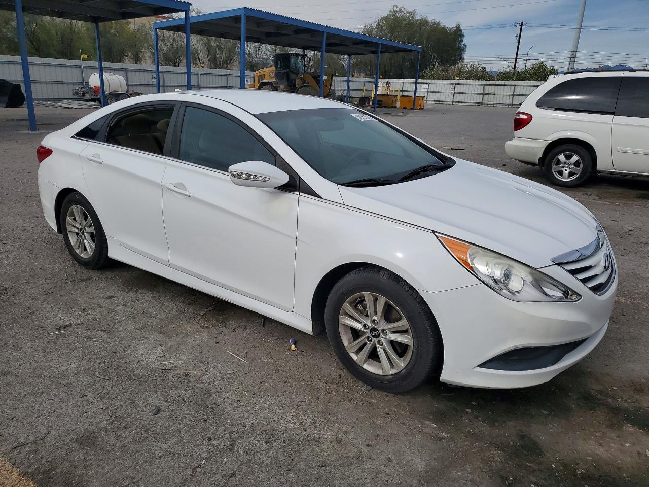 2014 HYUNDAI SONATA GLS photo 10