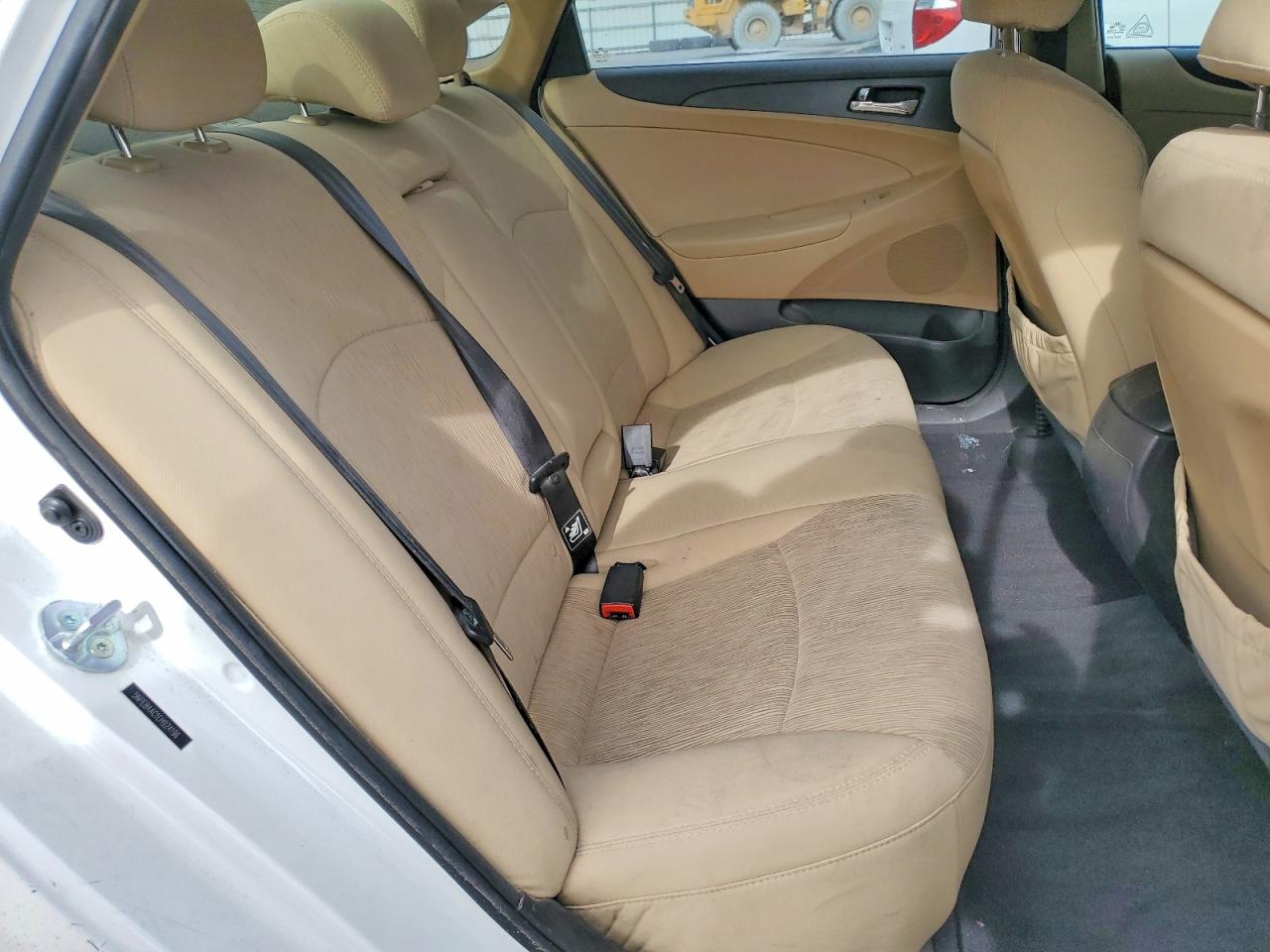 2014 HYUNDAI SONATA GLS photo 28