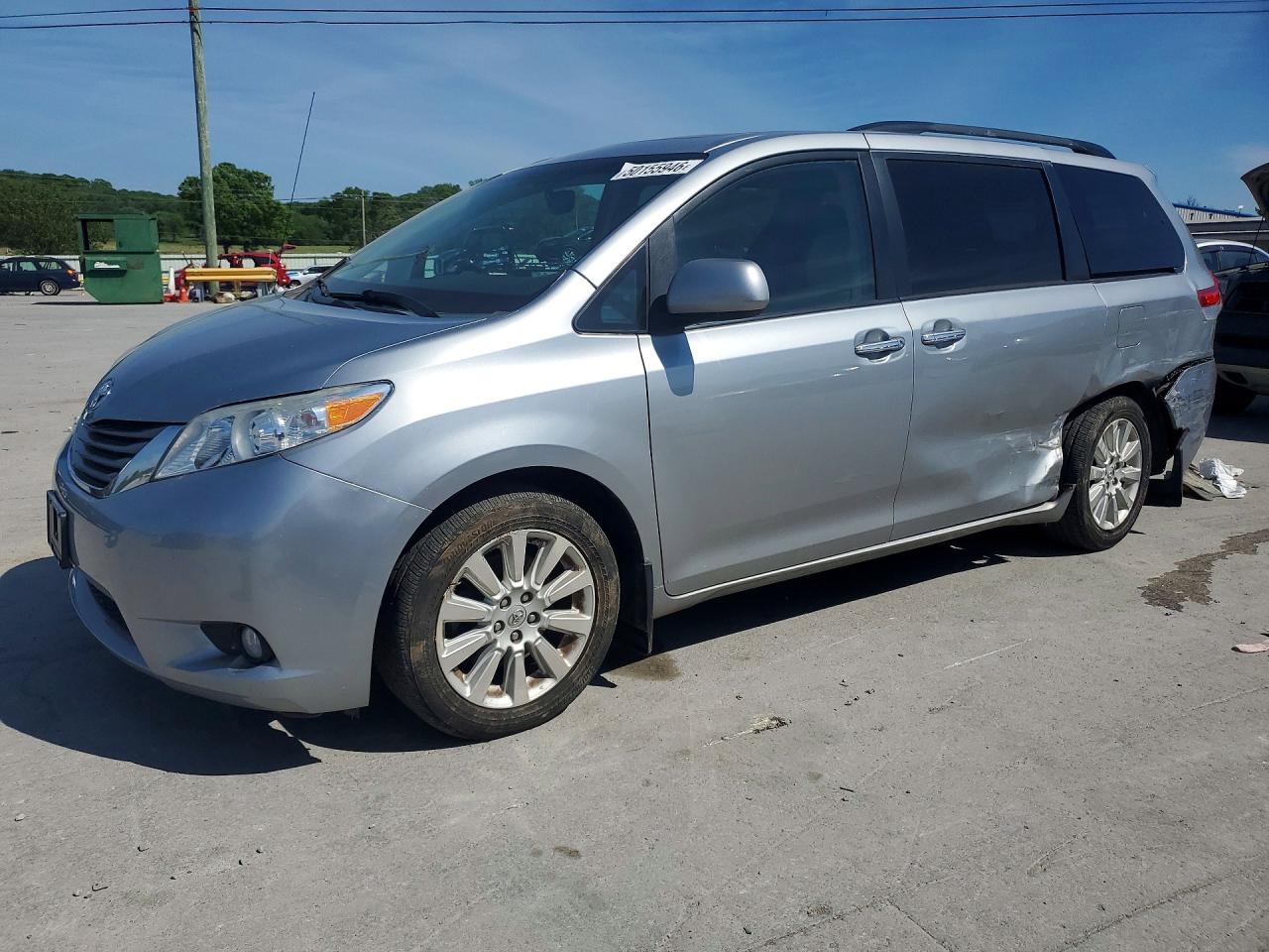 2014 TOYOTA SIENNA
