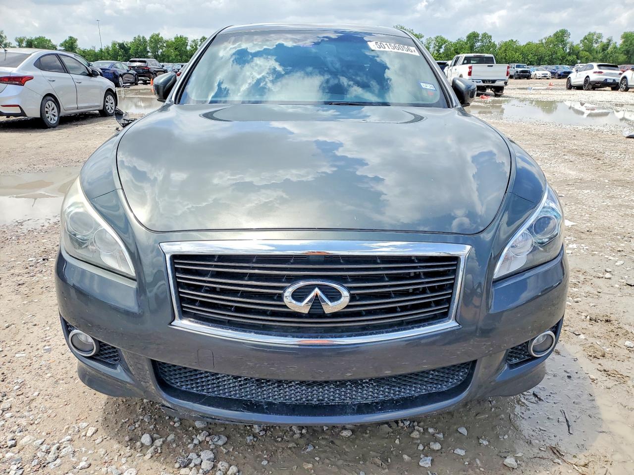 2013 INFINITI M37 BASE photo 9
