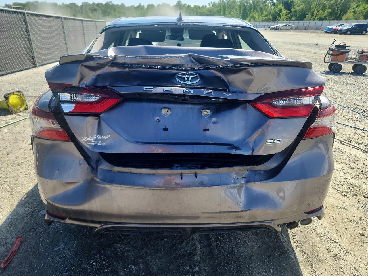 2023 TOYOTA CAMRY SE photo 11