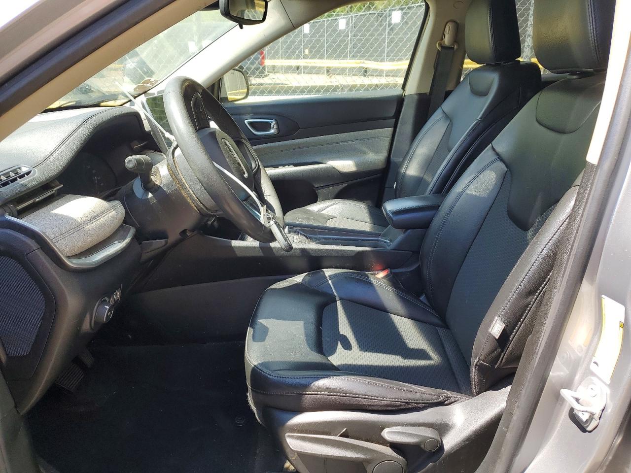 2022 JEEP COMPASS LATITUDE photo 19