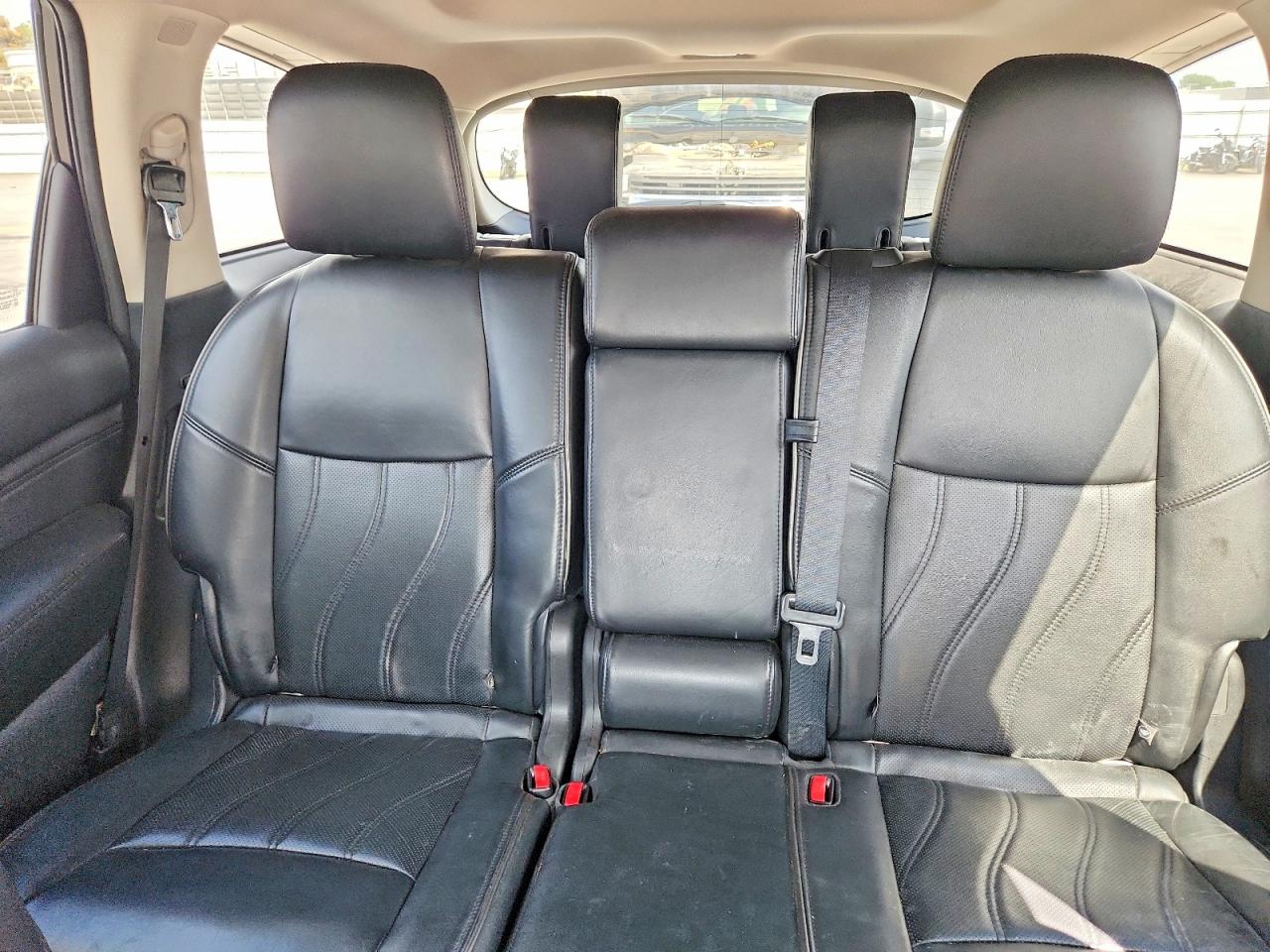 2014 INFINITI QX60 BASE photo 19