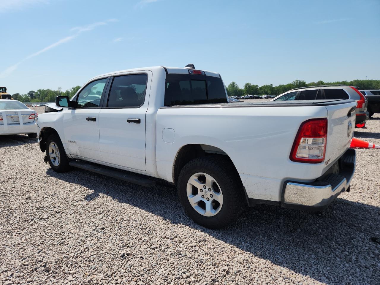 2019 RAM 1500 TRADESMAN photo 2