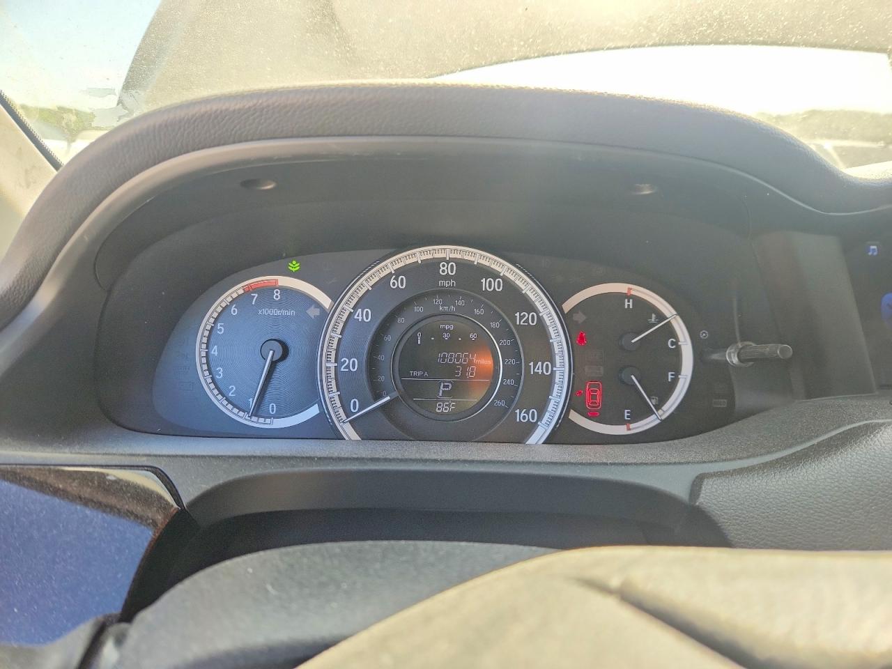 2016 HONDA ACCORD LX photo 9