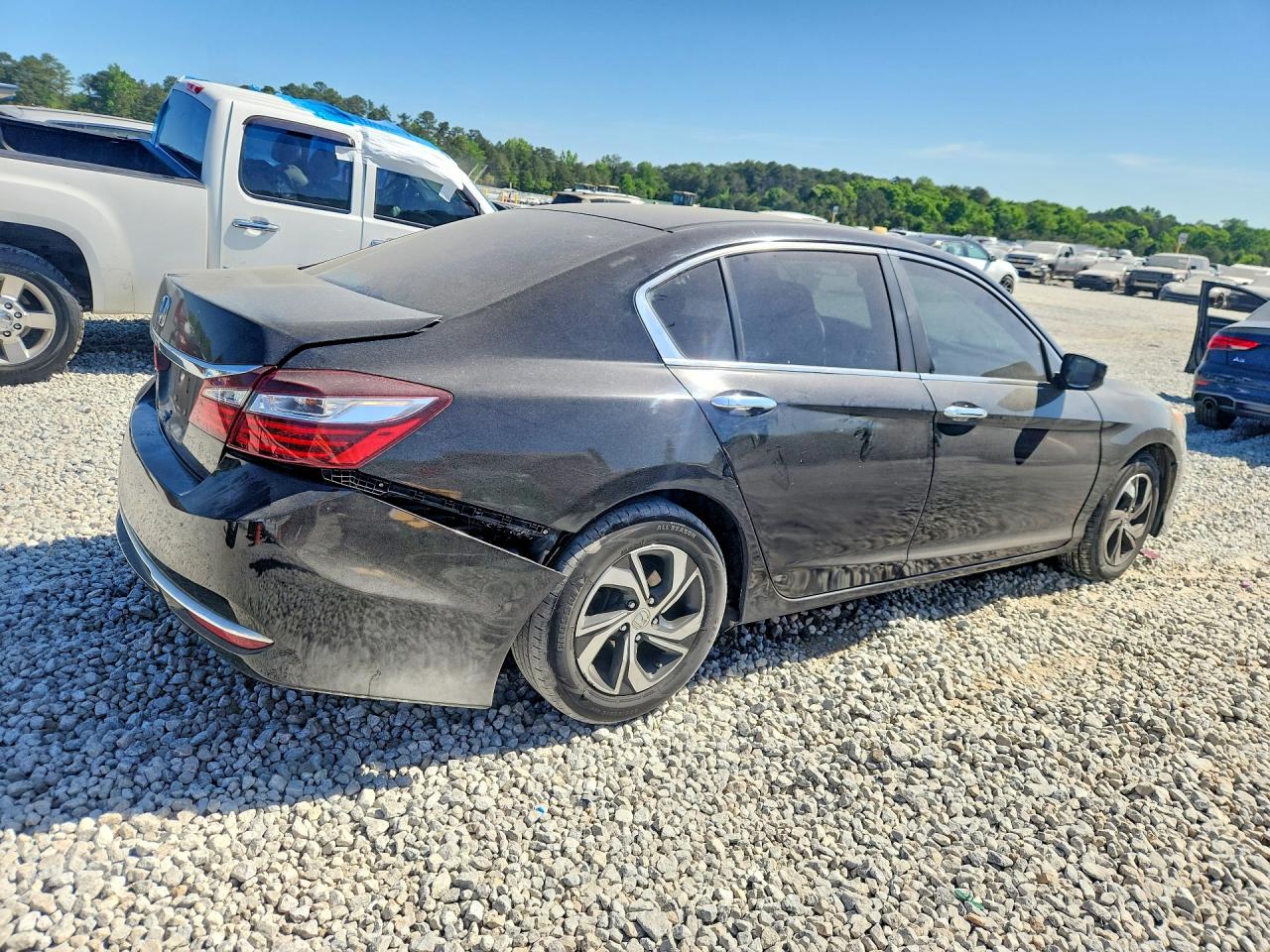 2016 HONDA ACCORD LX photo 3