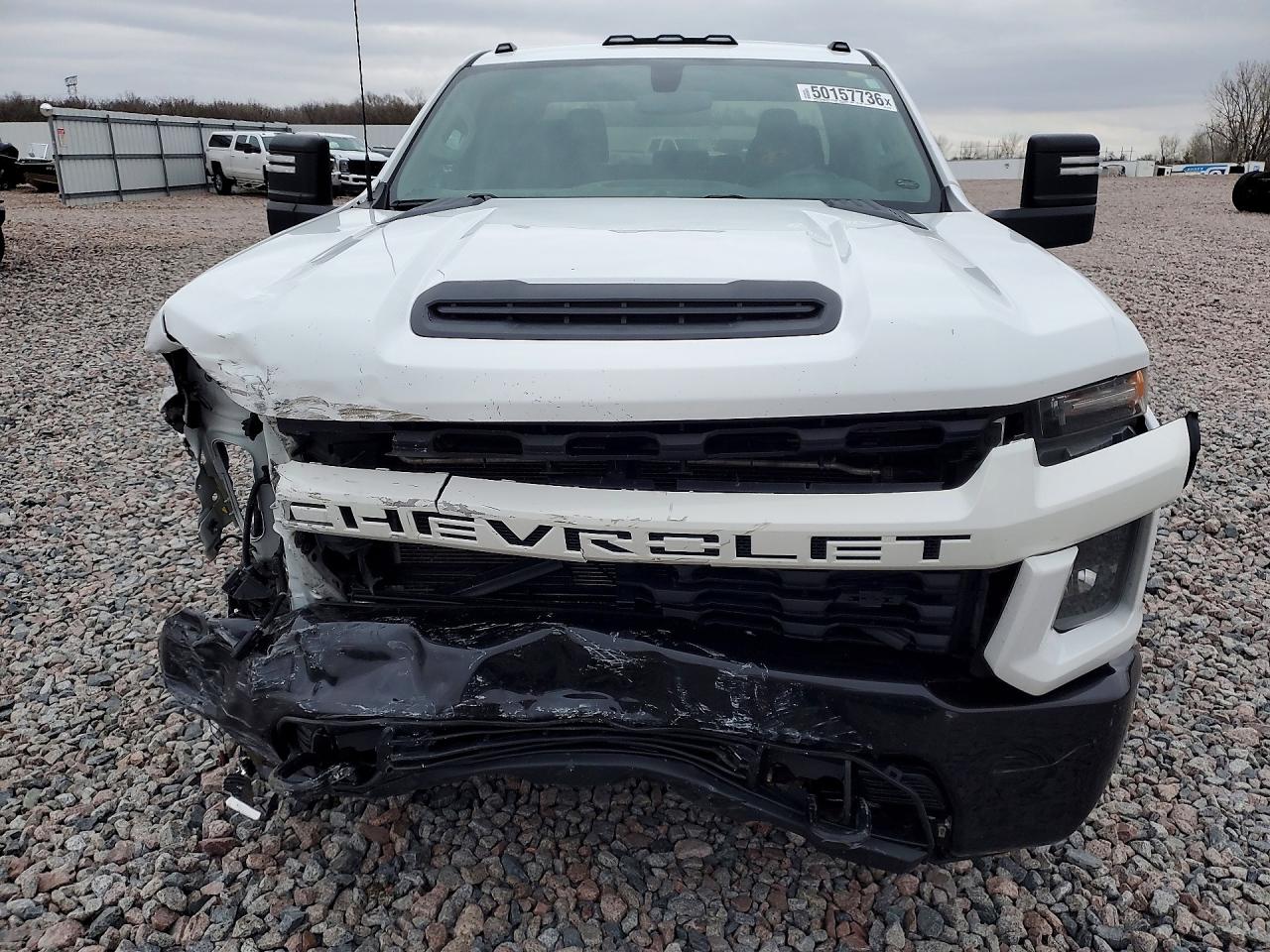 2020 CHEVROLET SILVERADO K2500 CUSTOM photo 13