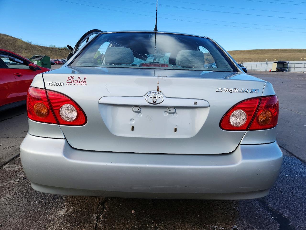 2004 TOYOTA COROLLA LE photo 6