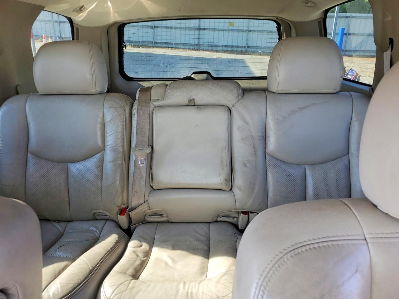 2003 CHEVROLET TAHOE K1500 photo 19