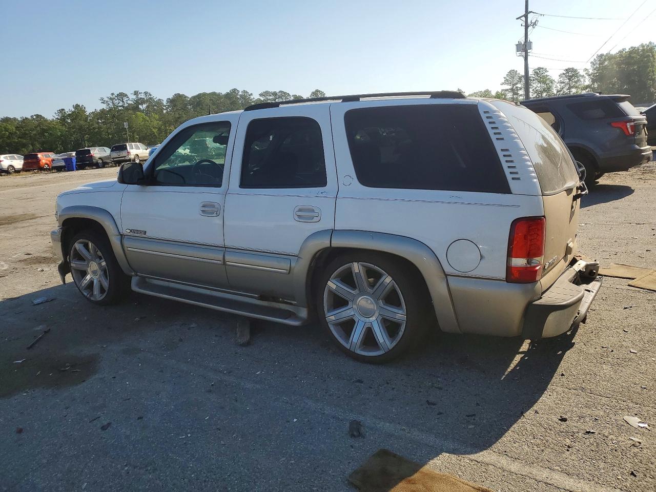 2003 CHEVROLET TAHOE K1500 photo 3