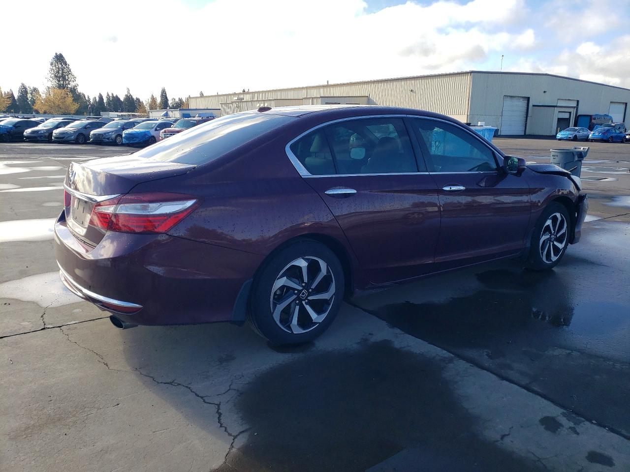 2017 HONDA ACCORD EXL photo 3