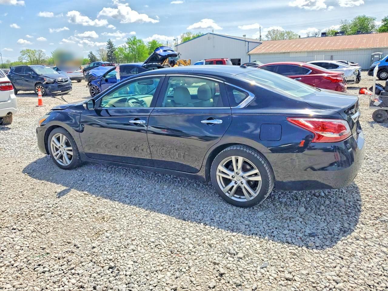 2013 NISSAN ALTIMA 3.5 S photo 3