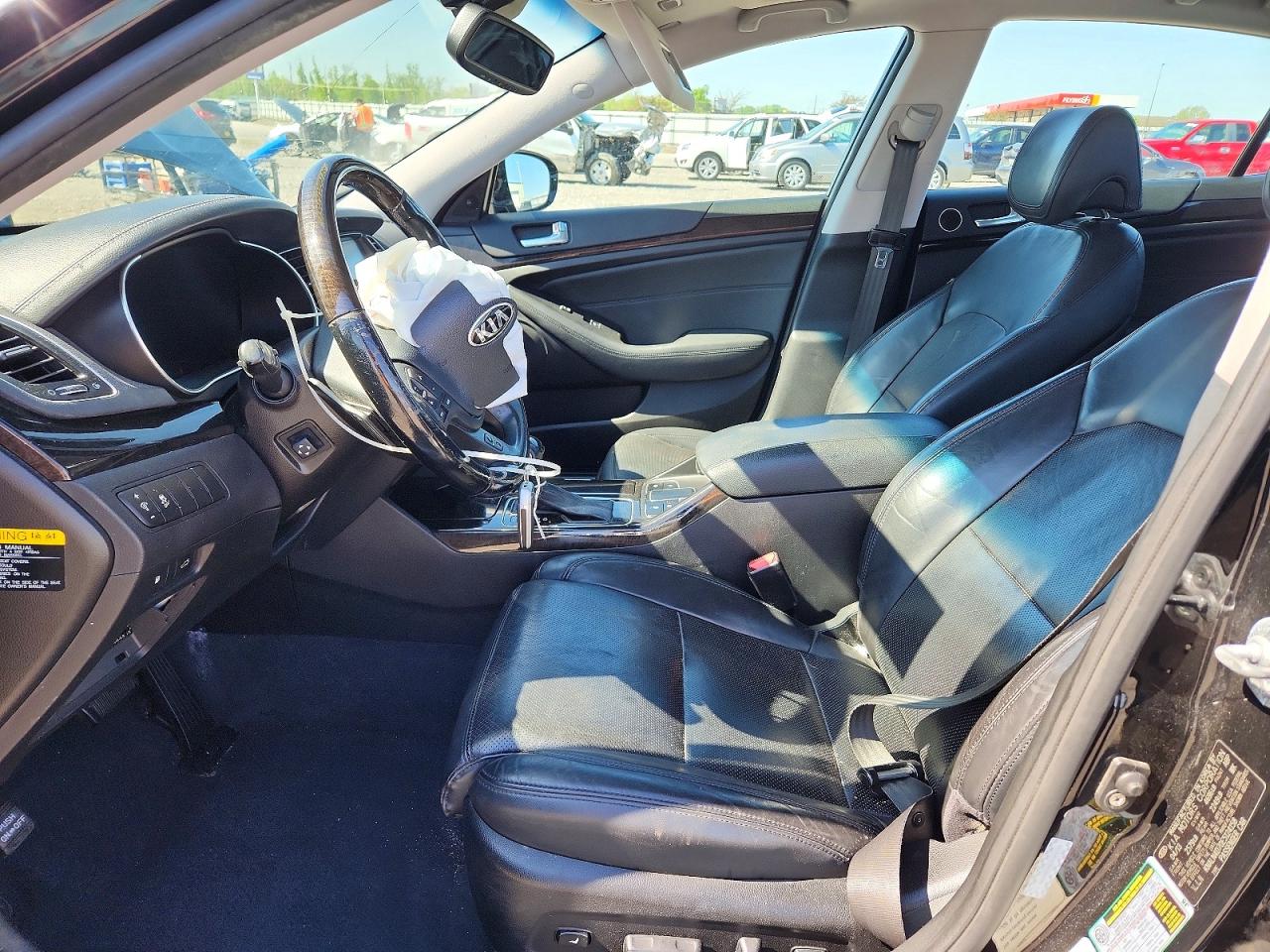 2014 KIA CADENZA PREMIUM photo 13