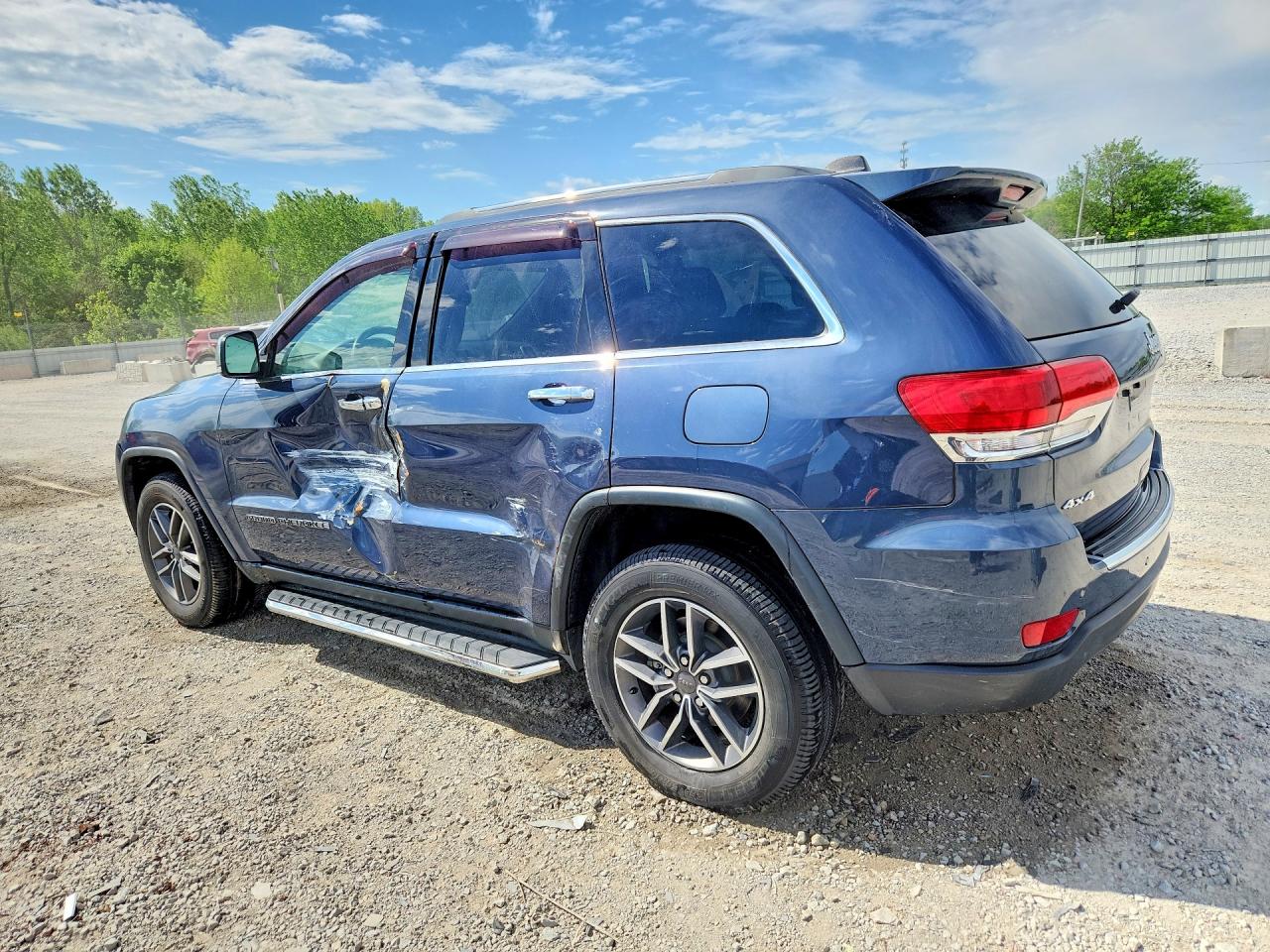 2019 JEEP GRAND CHEROKEE LIMITED photo 4