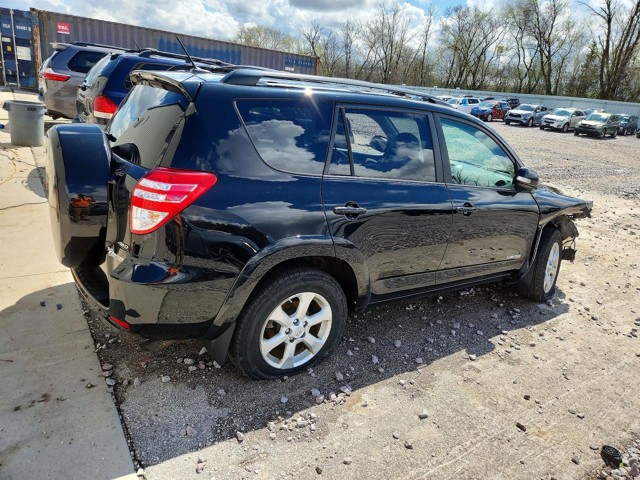 2011 TOYOTA RAV4 LIMITED photo 7