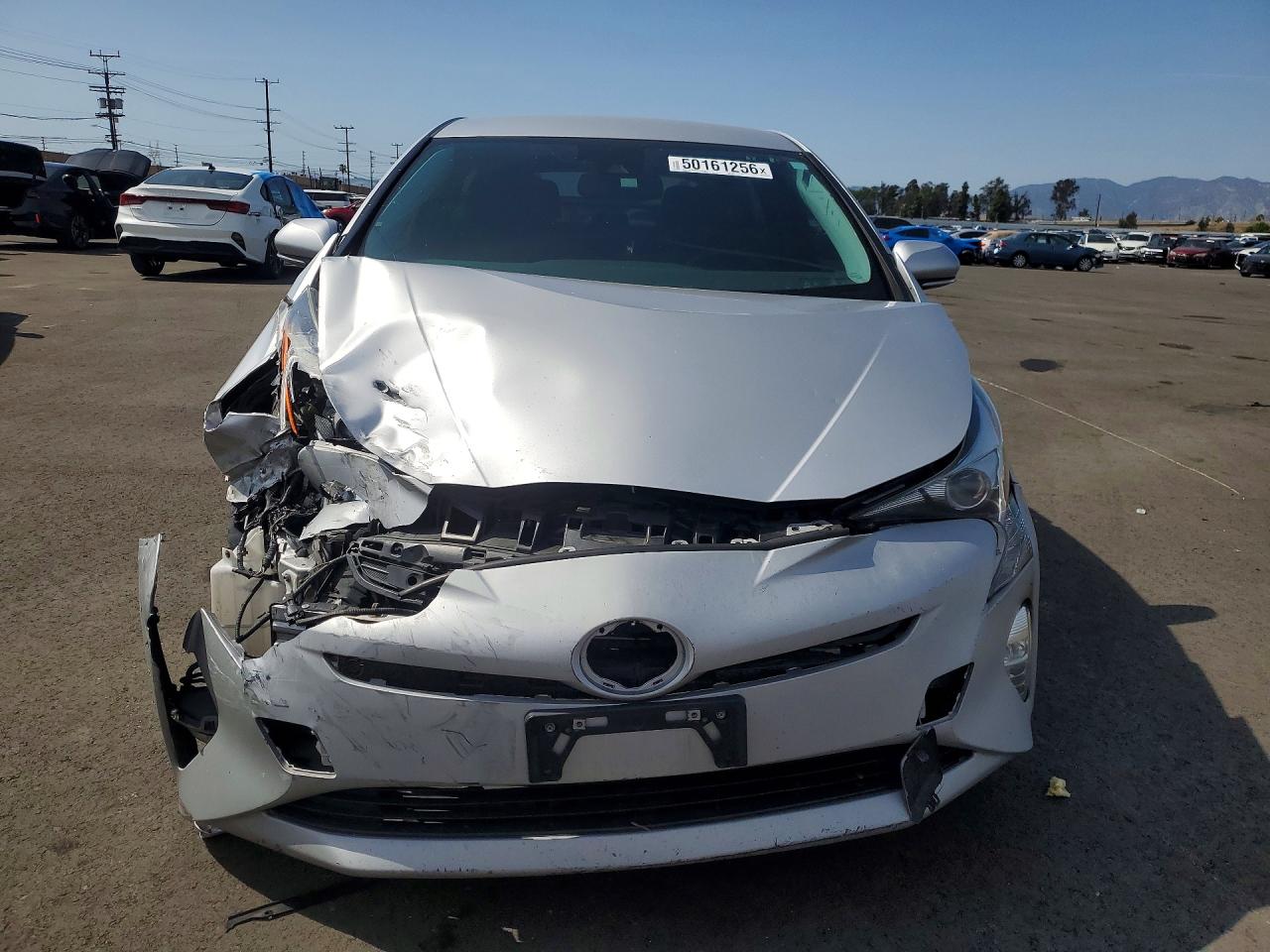 2016 TOYOTA PRIUS FOUR TOURING photo 9