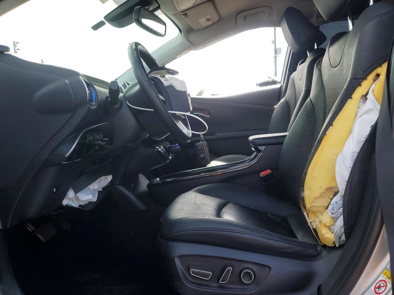 2016 TOYOTA PRIUS FOUR TOURING photo 13