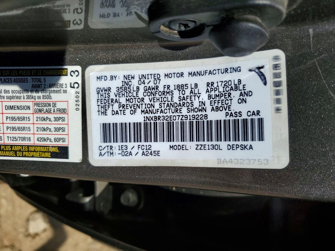 2007 TOYOTA COROLLA S photo 34