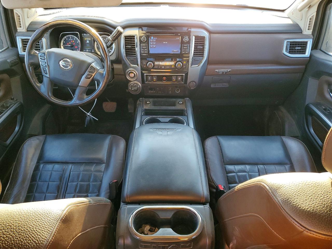 2017 NISSAN TITAN XD PLATINUM RESERVE photo 15