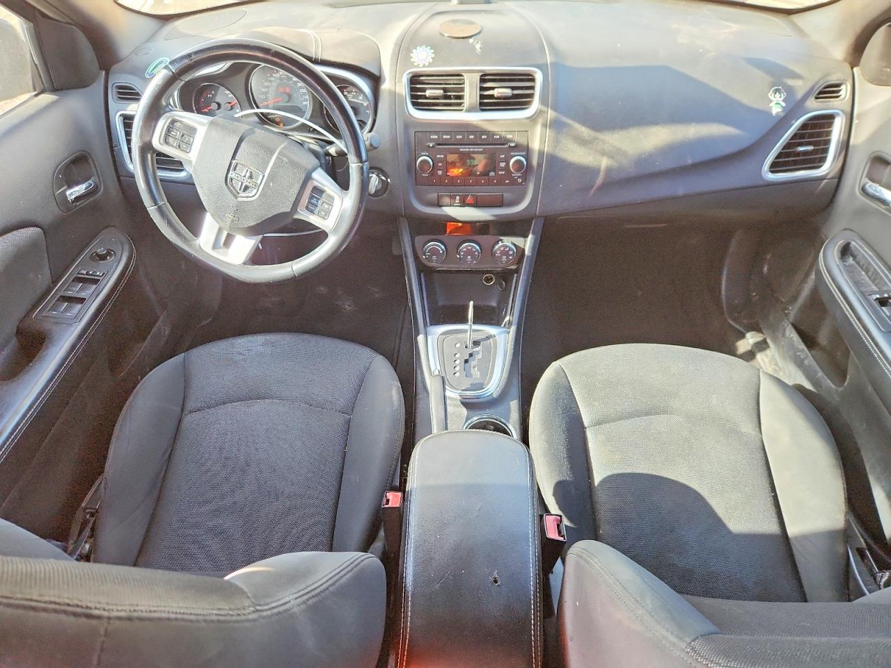 2013 DODGE AVENGER SXT photo 22